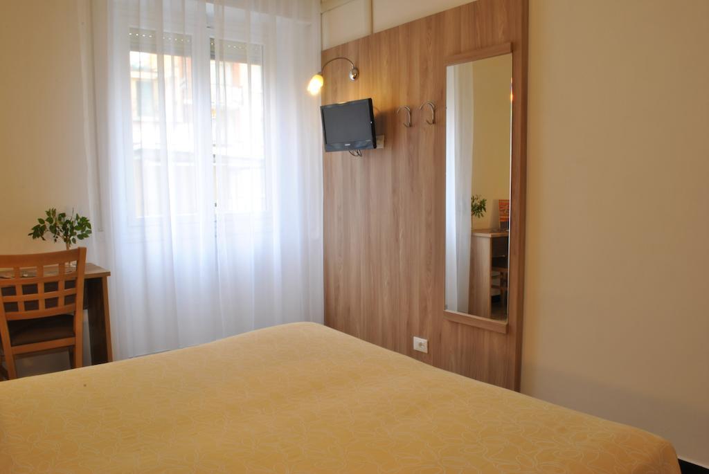 Hotel Bristol Laigueglia Kamer foto