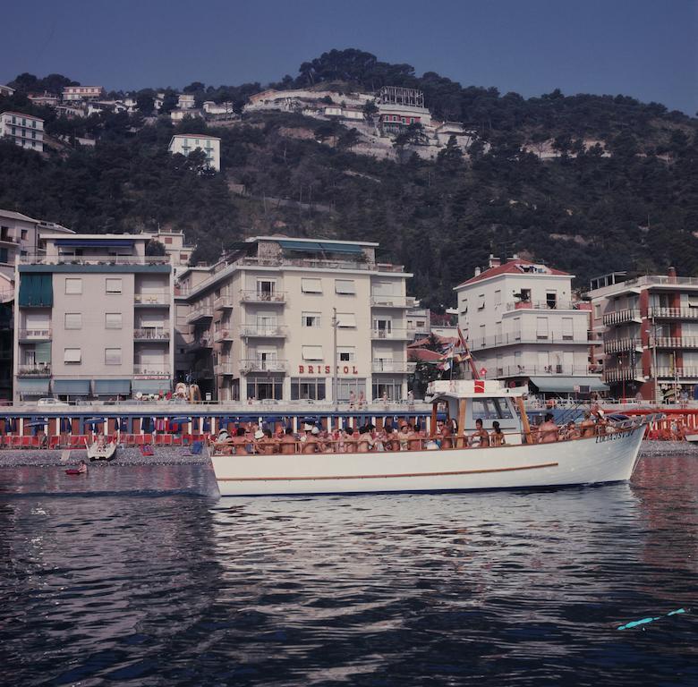 Hotel Bristol Laigueglia Buitenkant foto